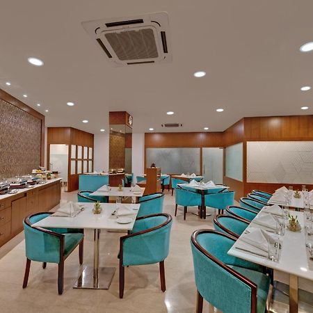 Avins Beacon Hotel - Udaipur Exterior photo